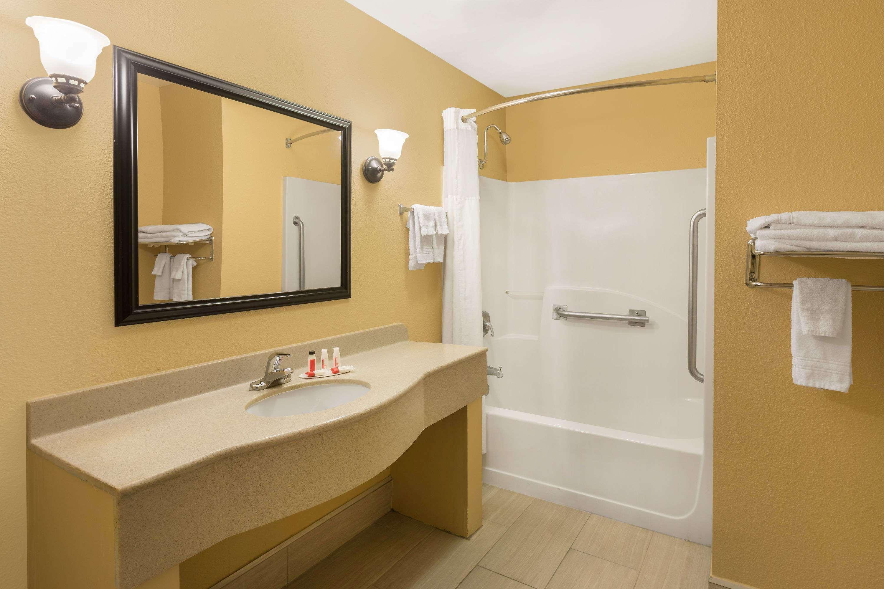 Howard Johnson By Wyndham Chattanooga Lookout Mountain I-24 Esterno foto