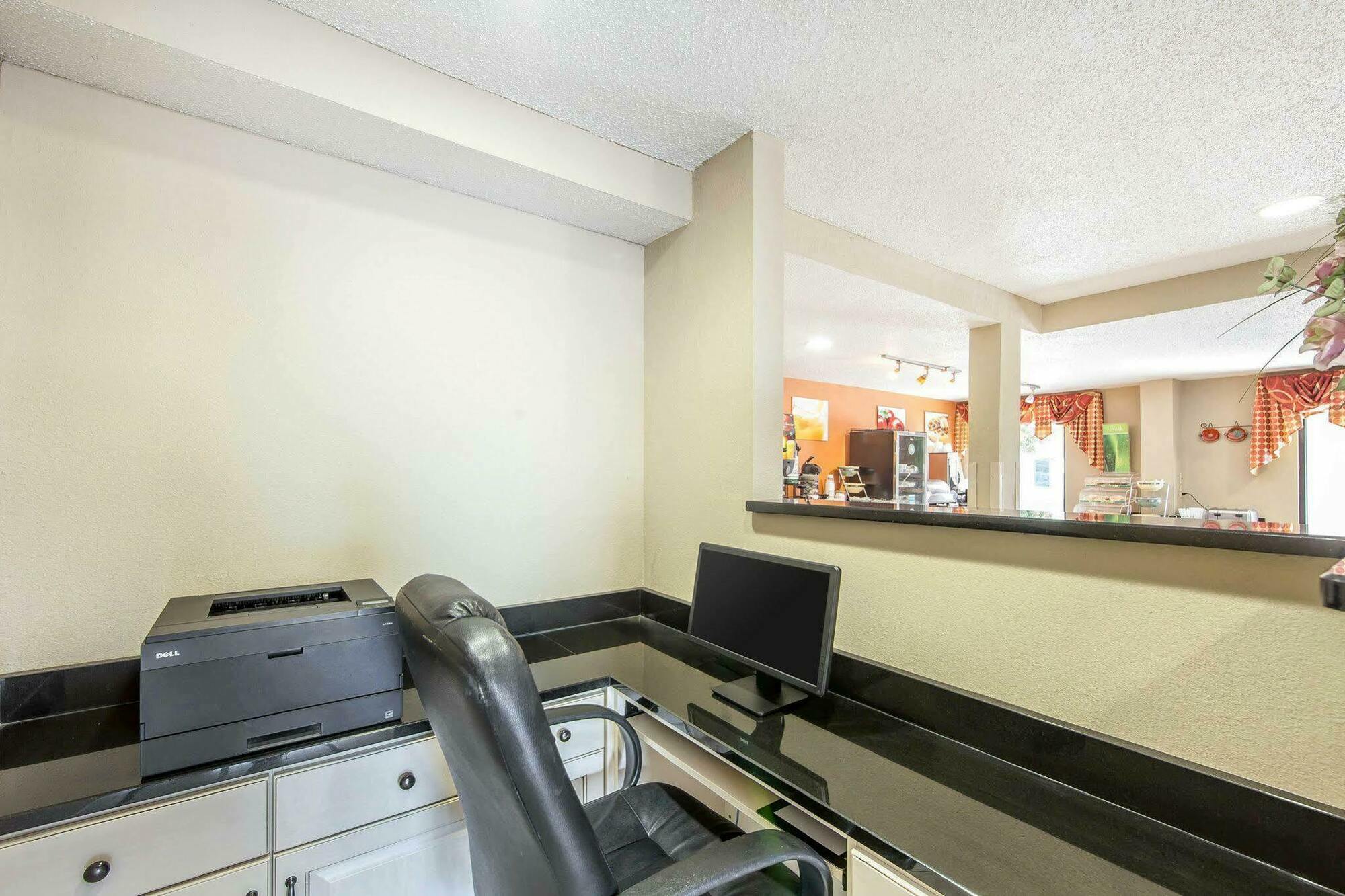 Howard Johnson By Wyndham Chattanooga Lookout Mountain I-24 Esterno foto